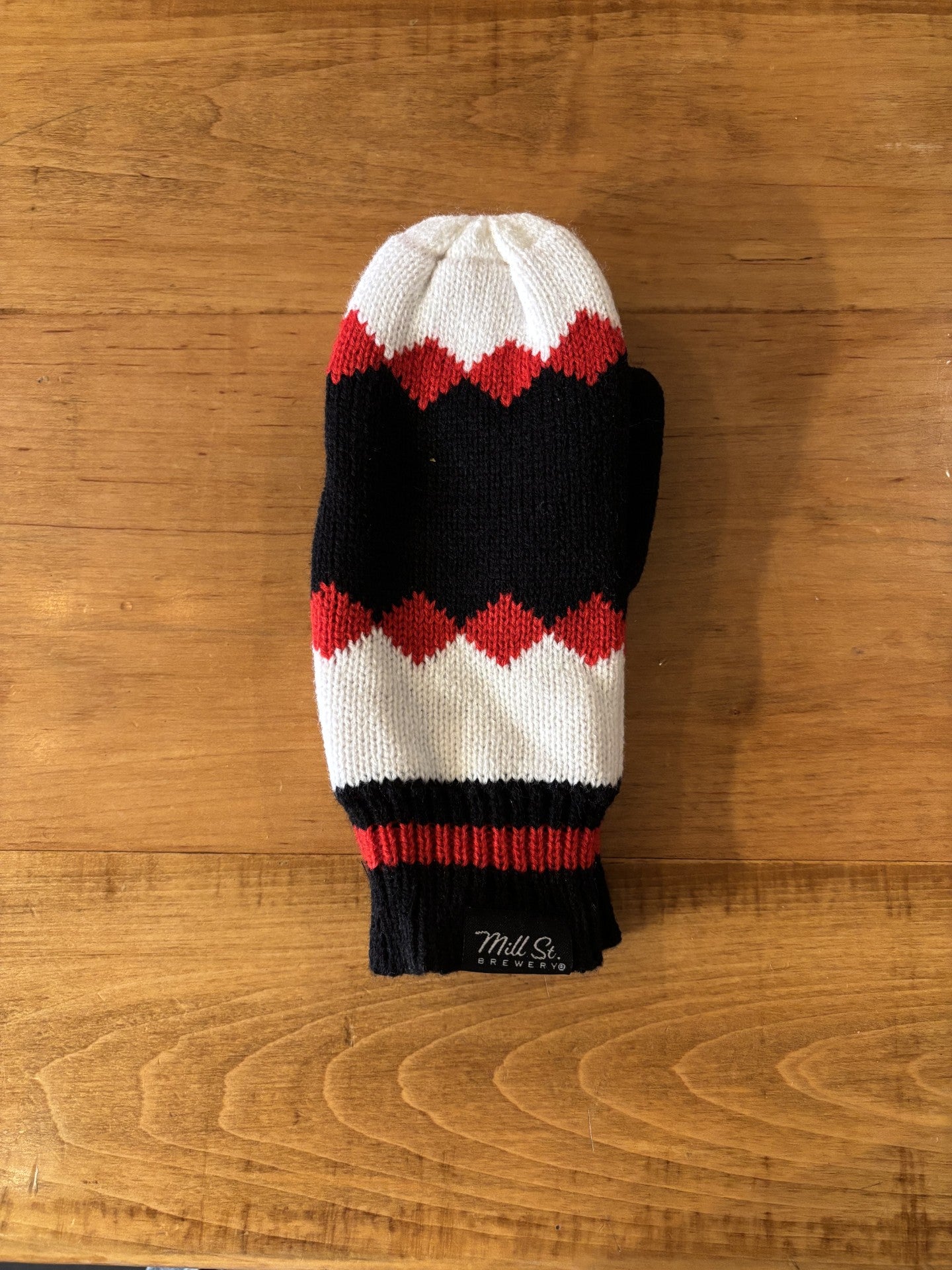 Mill Street Mittens